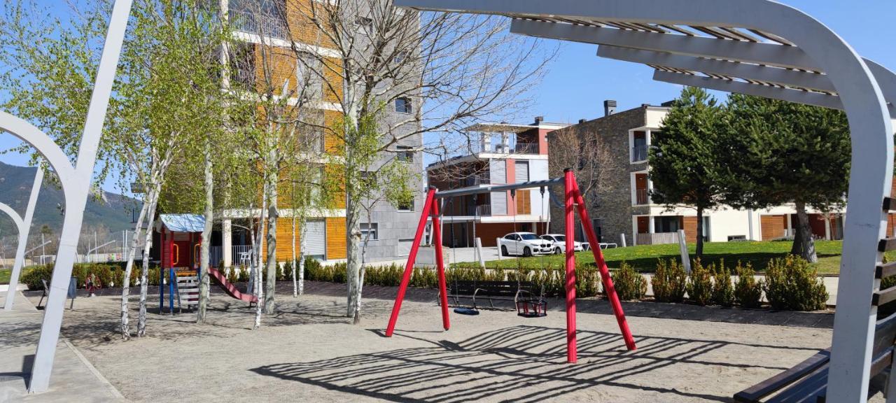 Apartamento Sabiñanigo Las Margas Pirineos, golf y piscina Sabiñánigo Exterior foto