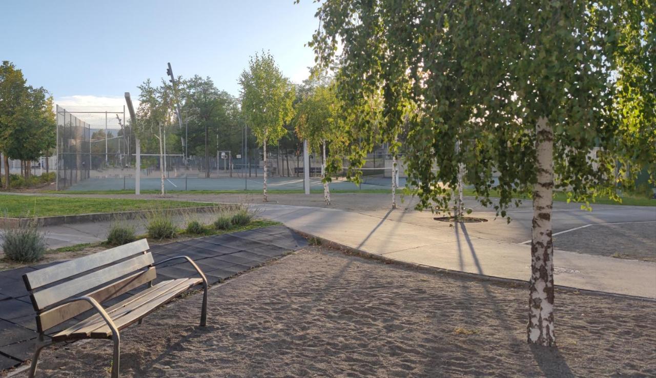 Apartamento Sabiñanigo Las Margas Pirineos, golf y piscina Sabiñánigo Exterior foto